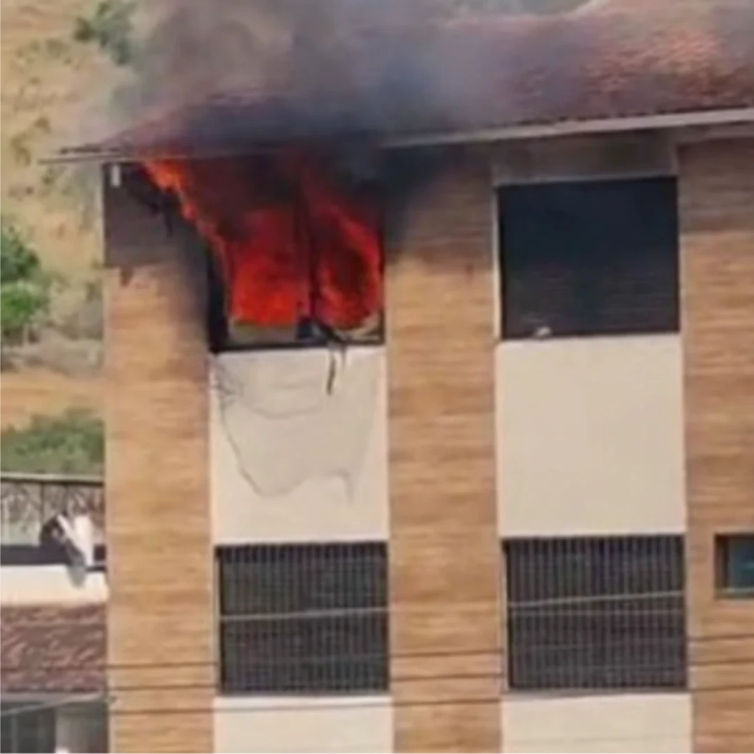 Incêndio atinge apartamento em Timóteo