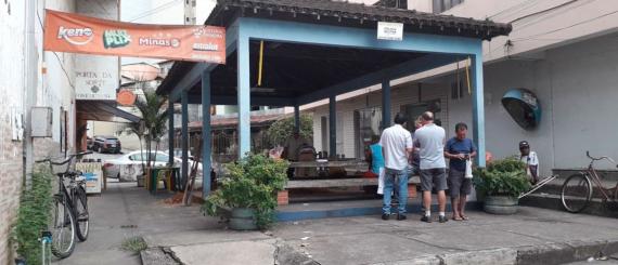 Praça-do-Bom-Retiro-em-frente-a-avenida-Fernando-de-Noronha.jpg