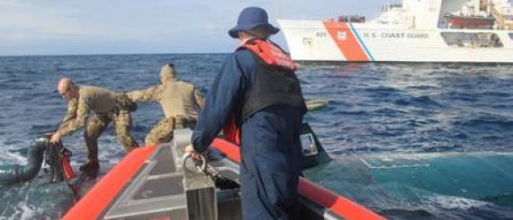 xsubmarino-2.jpg.pagespeed.ic_.7qWSrVd1uX.jpg