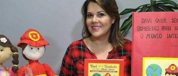 Psicóloga-livro-2.jpg