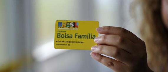 390daa6583bae07f008a3995decd28fae3c75fa7fef73e826dd969ce271e3cbd.jpg