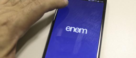 enem_abr_151019779.jpg
