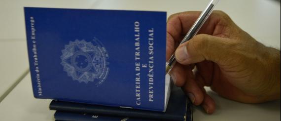 carteira_de_trabalho.jpg