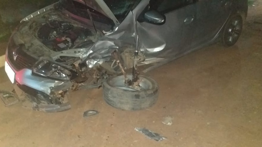 carro-batido.jpeg.jpeg