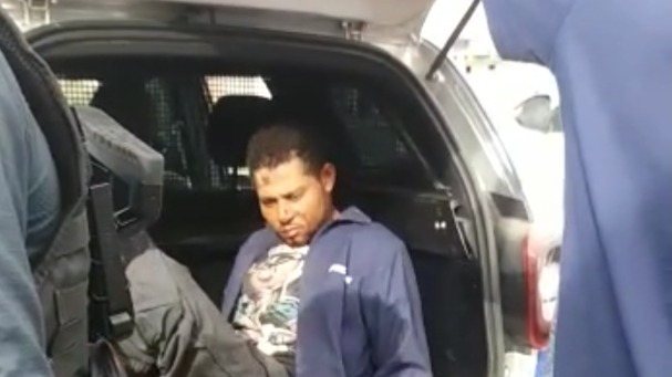 Homem é preso acusado de cortar orelha de idoso