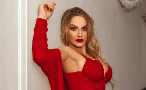 A modelo e influencer Thay Verissimo