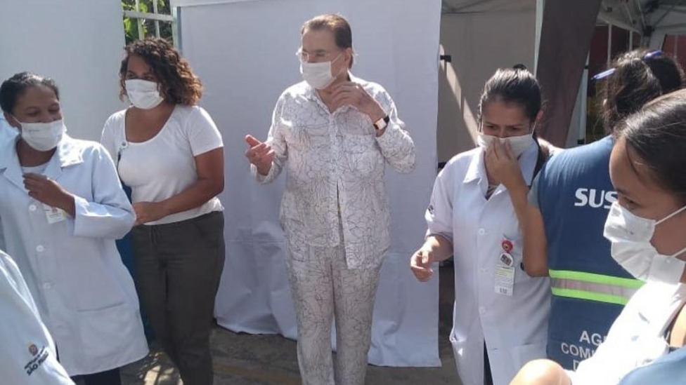 Silvio Santos Vacinado