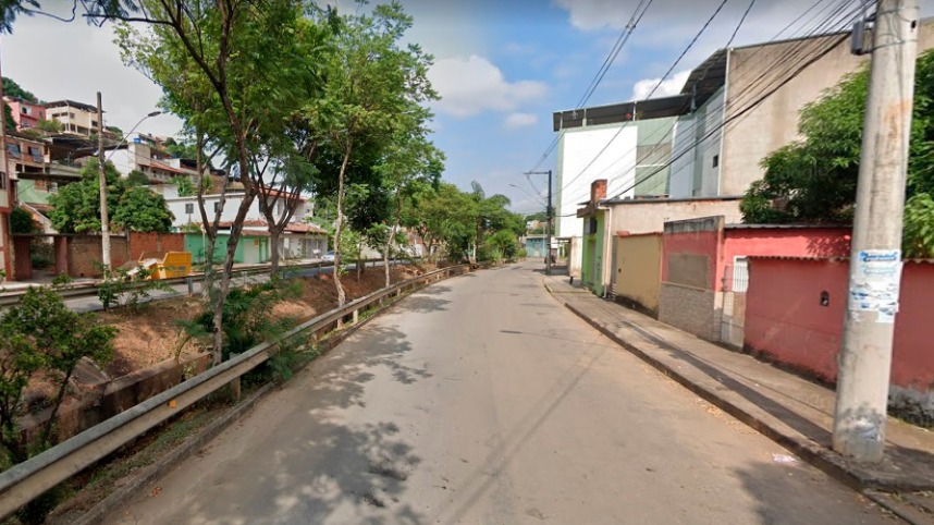 avenida Gerasa, bairro Bethânia, em Ipatinga