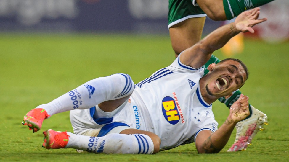 Cruzeiro não evolui seu jogo e perde a primeira em casa no Mineiro