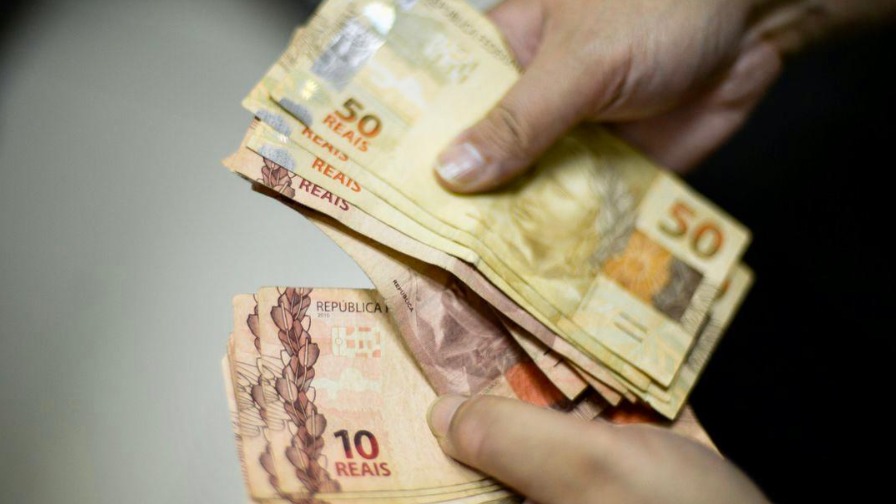 Auxílio Emergencial