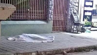 Adolescente de 14 anos é morta a tiros na porta de casa em Governador Valadares