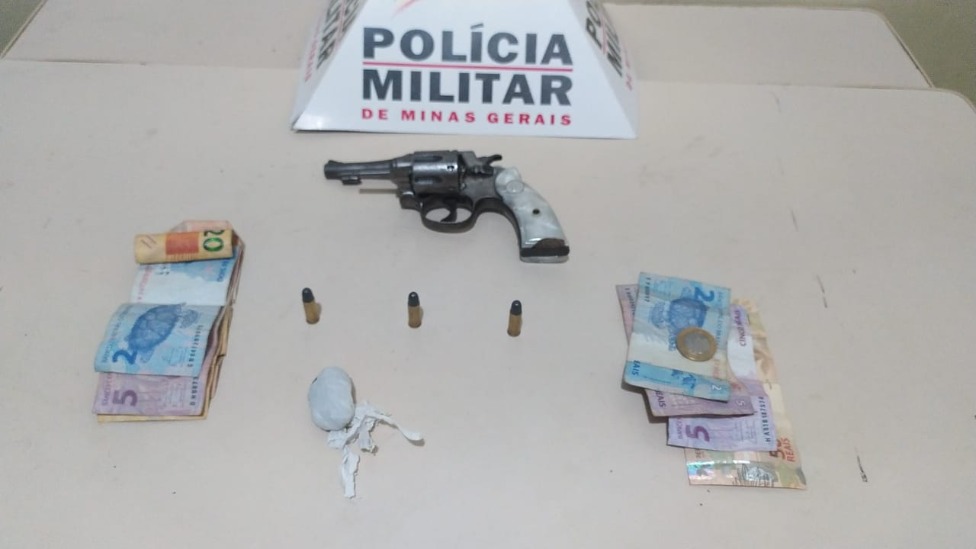 Material apreendido pela PM