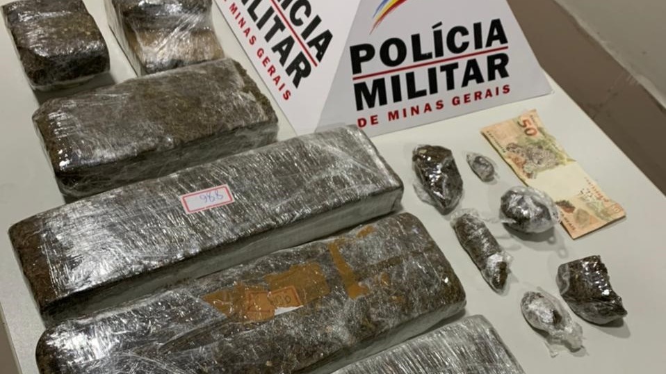 Trio é preso com barras de maconha em Ipatinga