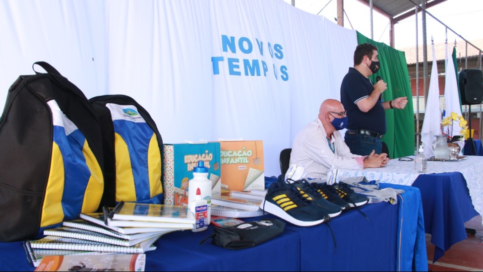 uniformes de fabriciano