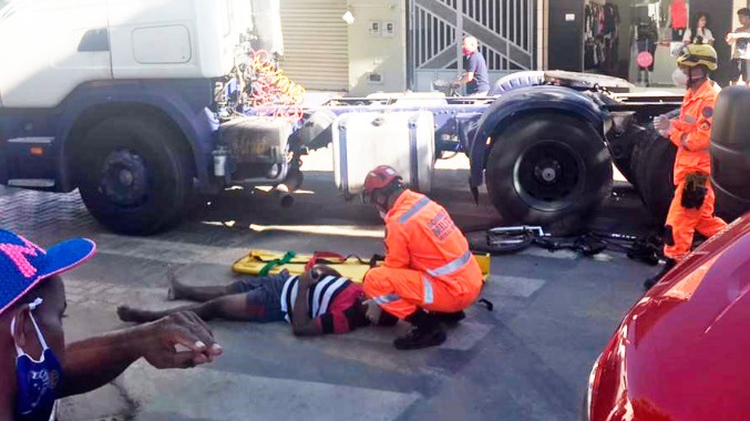Motociclista atropelado em Valadares