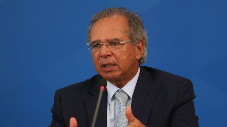 Paulo Guedes afirma que Auxílio Emergencial será prorrogado