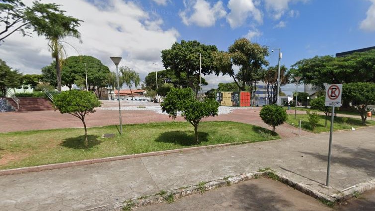 Jovens rendem sargento da PM e roubam carro dele em Contagem, na Grande Belo Horizonte
