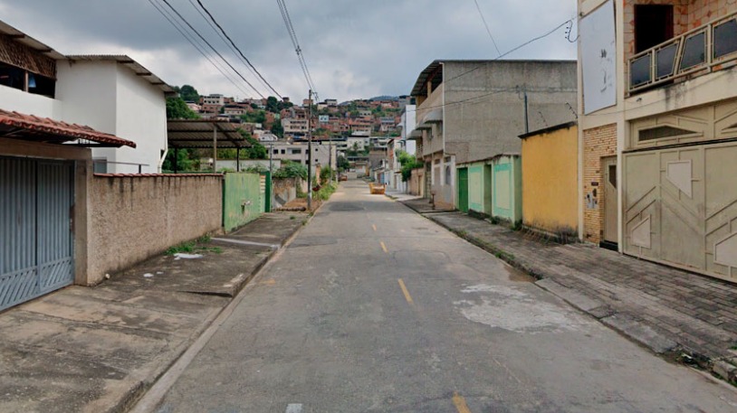 Indivíduo invade casa em Ipatinga