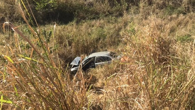 mulher morre em capotamento no Leste de Minas Gerais