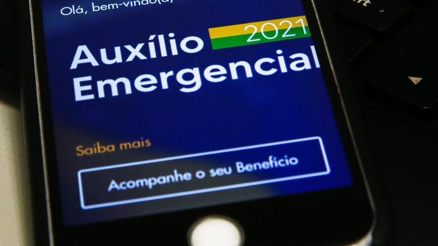 Trabalhadores nascidos em janeiro podem sacar auxílio emergencial