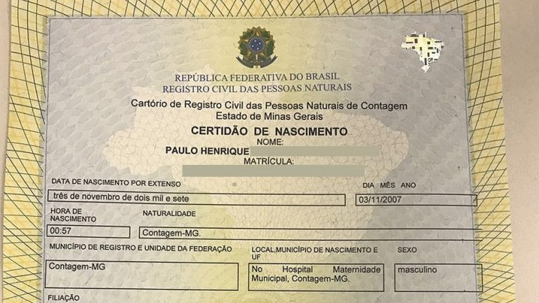Certidão de Nascimento