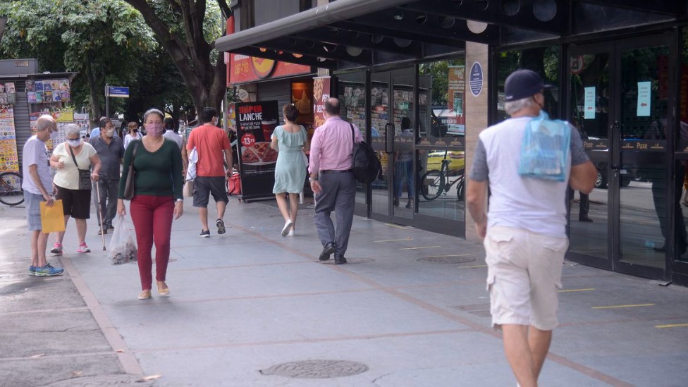 Pessoas na rua