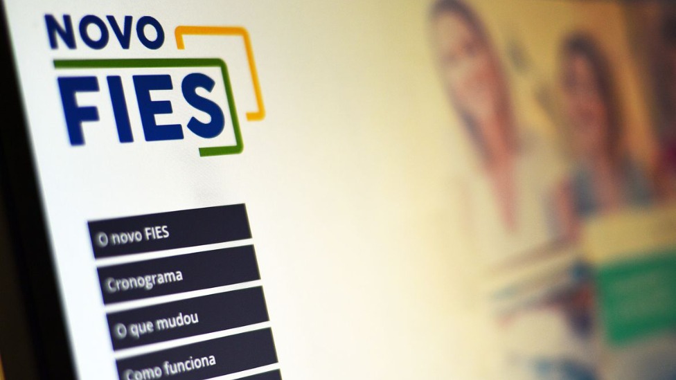 MEC divulga lista de pré-selecionados para Fies do segundo semestre