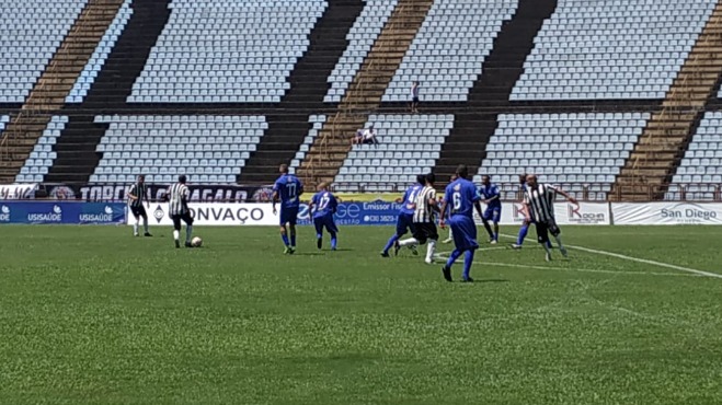 Cruzeiro e Atlético em Ipatinga