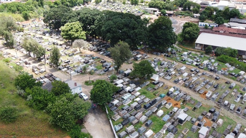 Cemitério