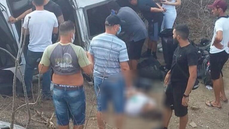 Acidente banda Gusttavo Lima