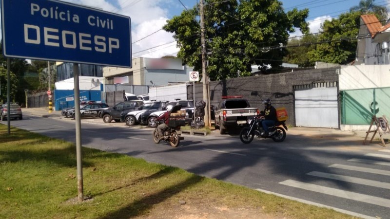 polícia
