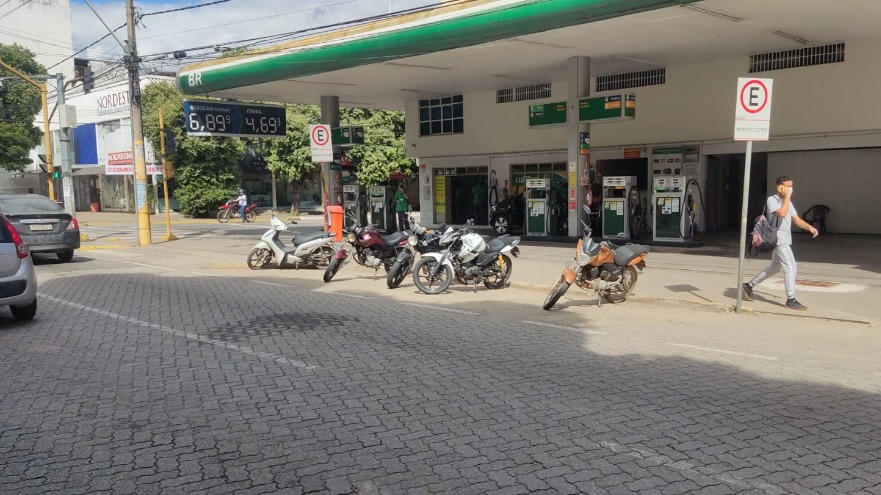 Posto roubado em Valadares