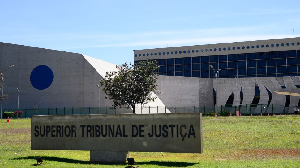 stj