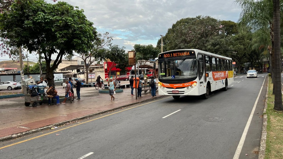 Ônibus