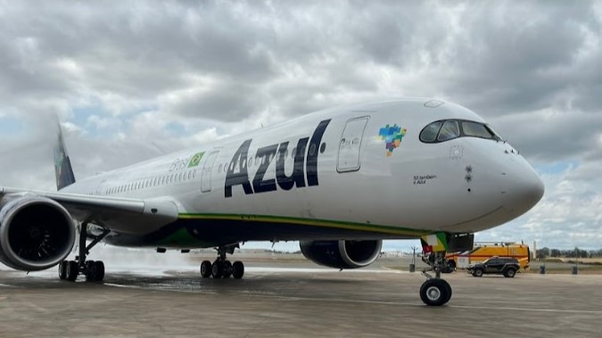 azul