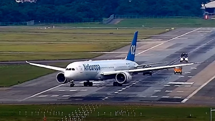 Boeing 787-9