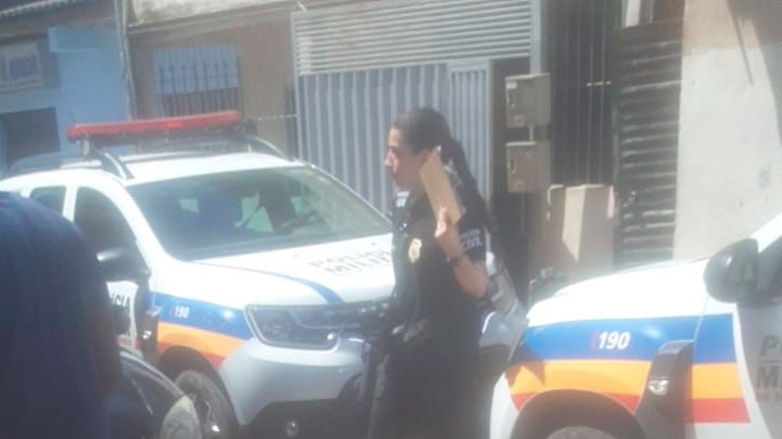 Mulher é morta a facadas em Fabriciano