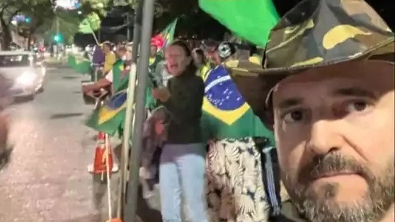 DR ézio