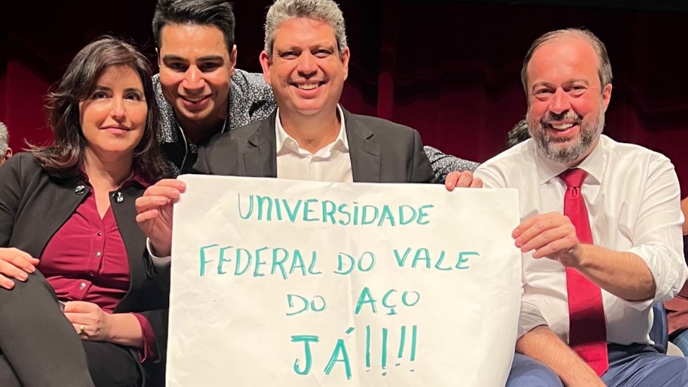 Três ministros