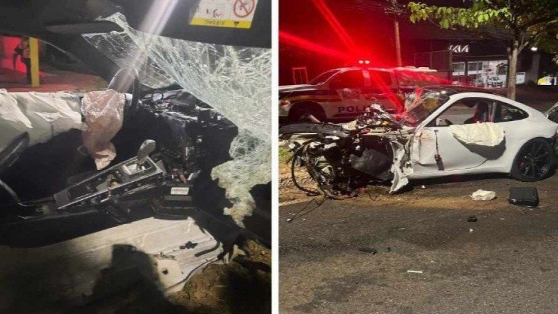 Porsche, avaliado em R$ 800 mil, ficou destruído  crédito: Redes Sociais/Reprodução