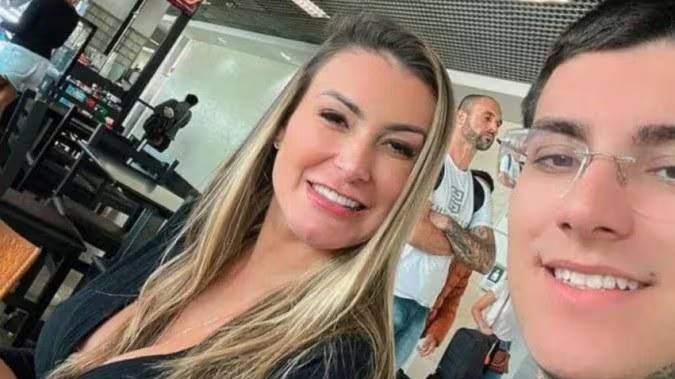 Arthur Urach deixa de filmar conteúdos adultos de Andressa