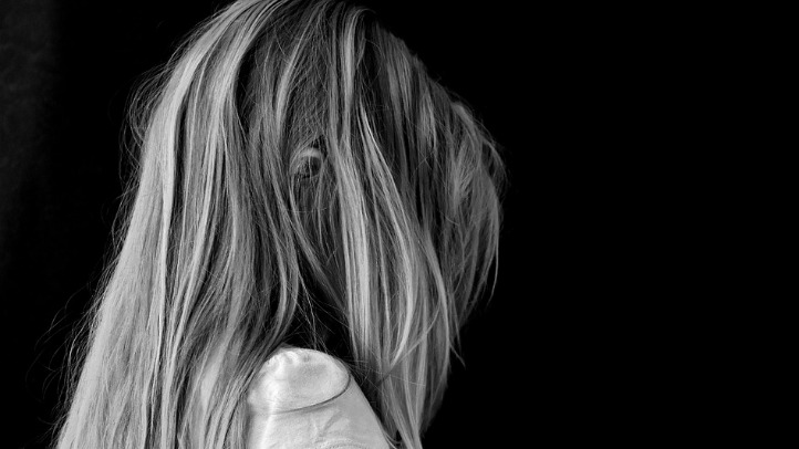 Investigação foi iniciada após mãe notar comportamento das filhas
