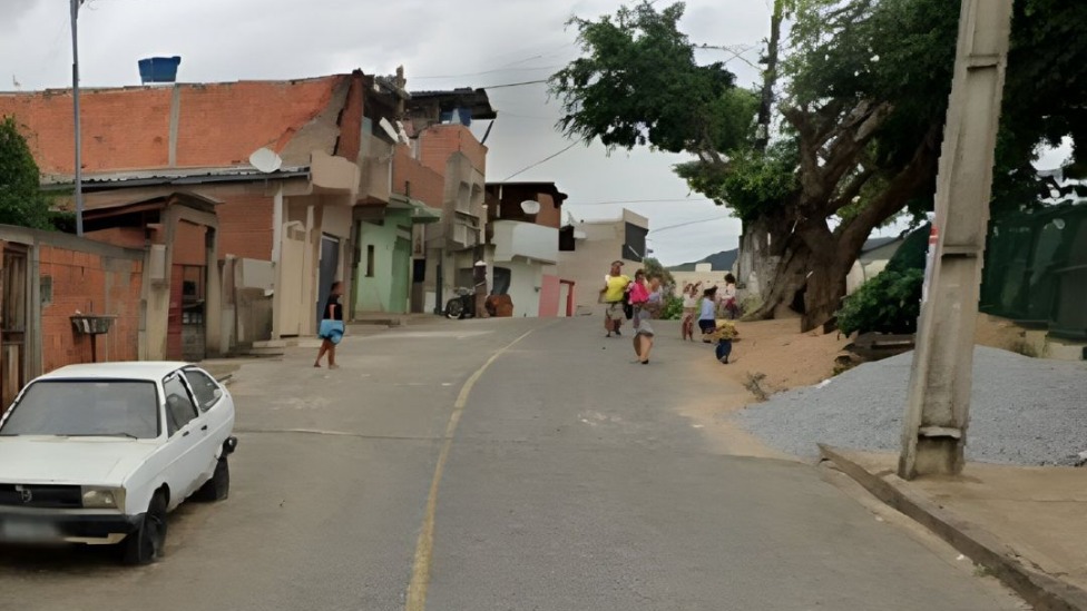 Mãe agride o filho em Escola Municipal de Ipatinga