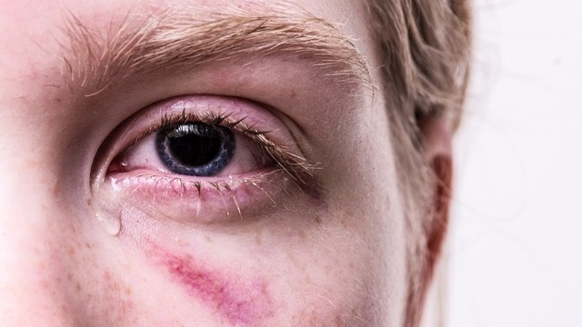 Influencer é amarrado e agredido em Minas Gerais