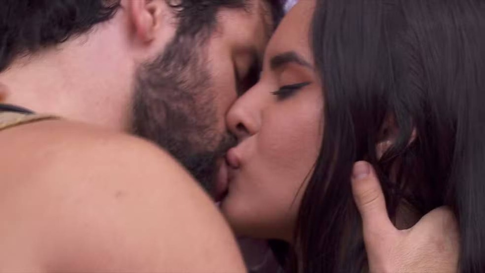 Primeiro beijo de Isabelle e Matteus no BBB 24