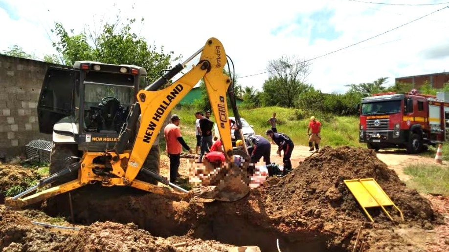 Acidente de trabalho no interior de Minas deixa homem soterrado
