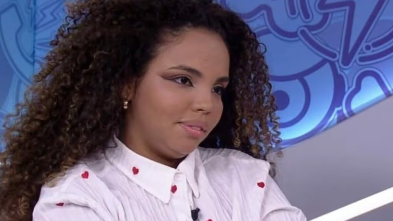  Pitel descobre situação amorosa de Lucas Buda e se impressiona