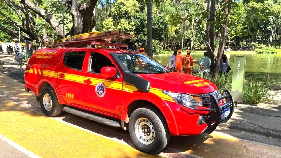 Resgate urgente no Parque Municipal: Homem embriagado é salvo após afogamento em BH