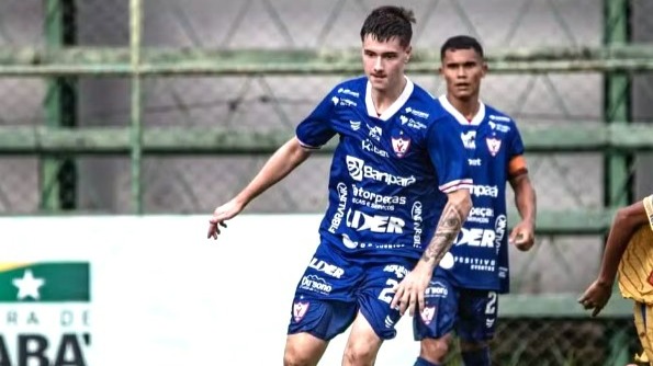 Infarto tira a vida de jovem zagueiro de 19 anos antes de jogo no Pará