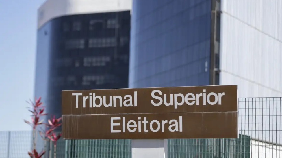 TSE lança concurso público com salários de até R$ 13,9 mil; saiba mais 